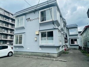 北8条ファミリーハイツ外観写真