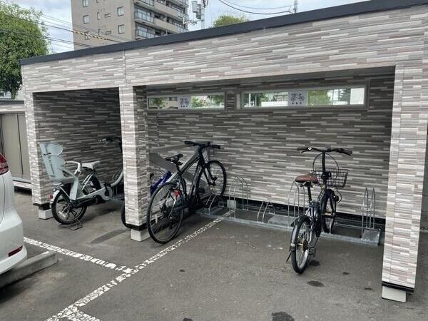 駐輪場