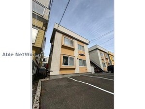 シャネル八軒B棟外観写真