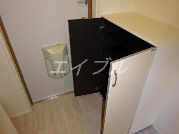 その他設備(下駄箱)