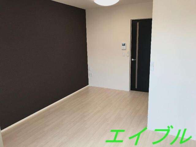 物件内観写真5　(リビング)