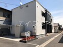 フローラ・トモ