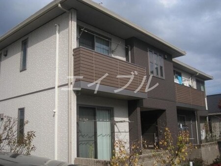 カーサ・ヴェルデ　Ａ棟外観写真