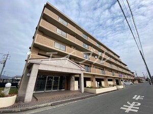 クレストール外観写真