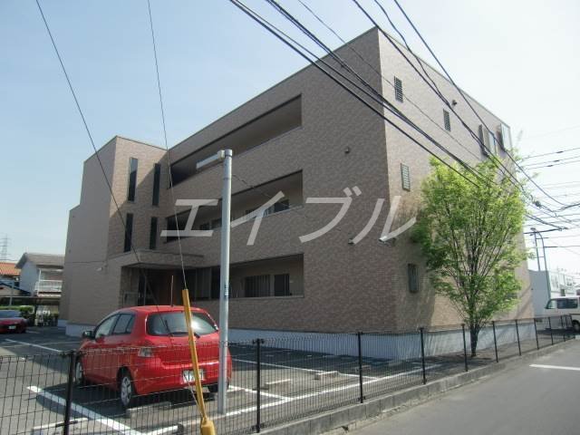 プレゼンス白石
