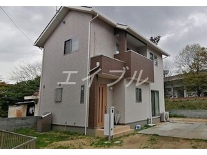 中島一戸建　B棟外観写真