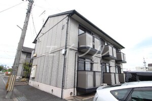 マーチ B棟外観写真