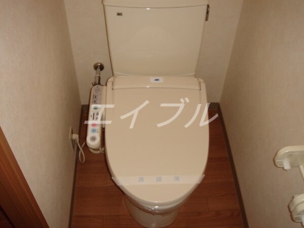 トイレ(シャワー付トイレ)