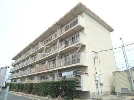 当新田マンション外観写真