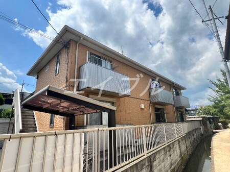 パレ・ロワイヤル外観写真