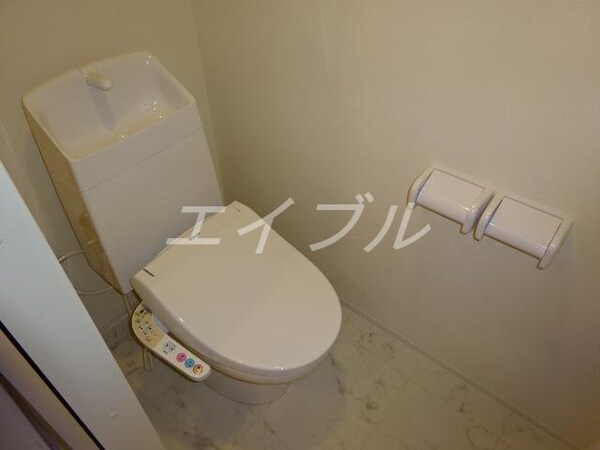 トイレ(シャワー付トイレ)
