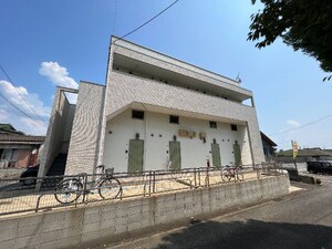 CB鳥栖ヴェールニル外観写真