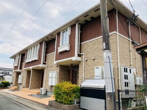 ヴァイオレット上峰外観写真