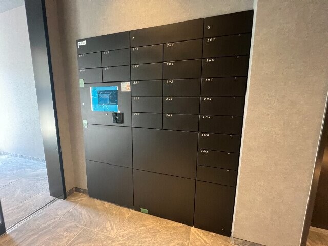 物件外観写真5　(集合ポスト)