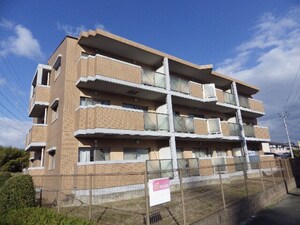 タモンズハートビレッジ　A棟外観写真