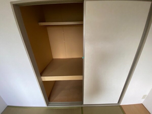 収納(エアコン)