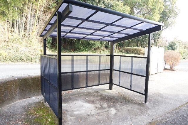 サンライフ山中のその他共有部分(駐輪場)