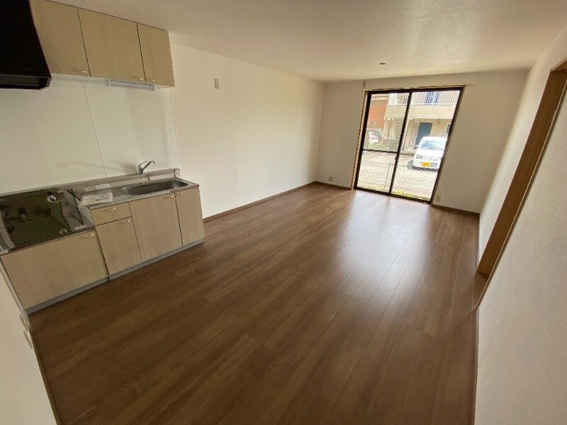 サンライフ山中の居室・リビング