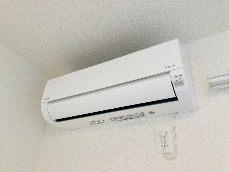 物件内観写真11　(エアコン)