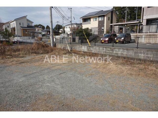 駐車場(駐車場)