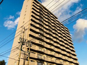 ヒューマンズ鳥栖　外観写真
