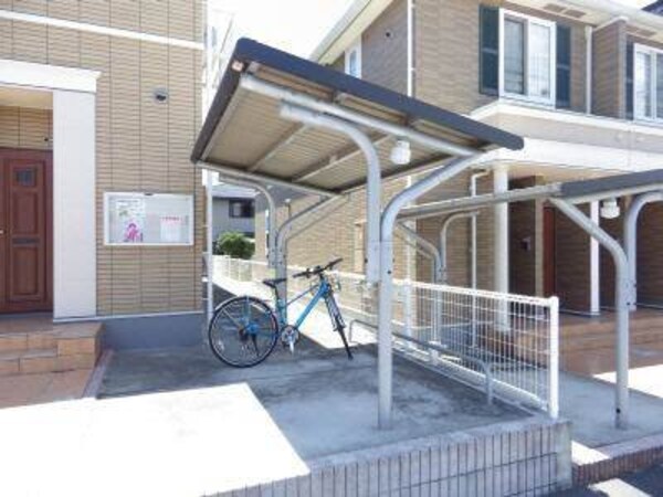 その他共有部分(駐輪場)