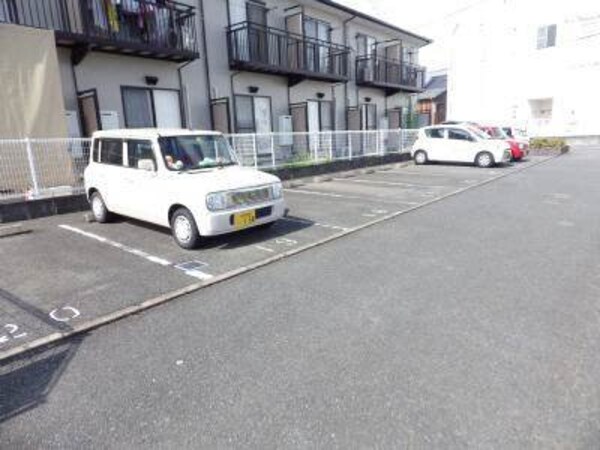 駐車場(駐車場)