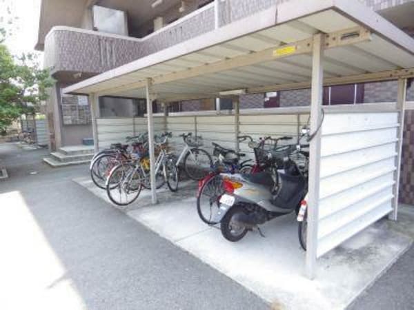 その他共有部分(駐輪場)