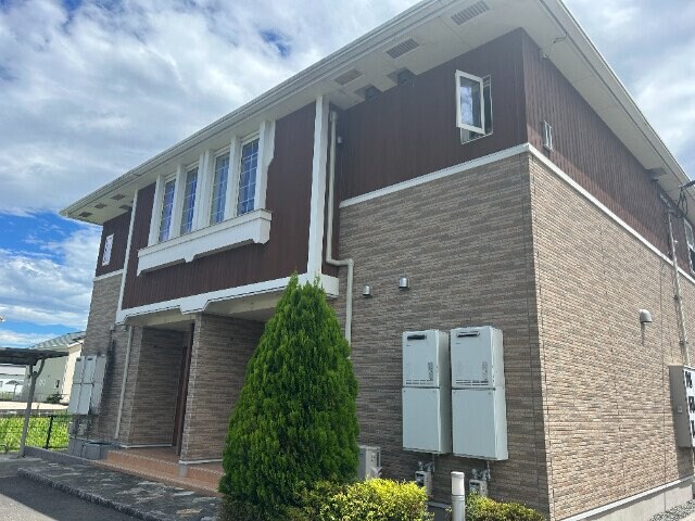 サンライフ上峰 Ⅱの物件外観写真