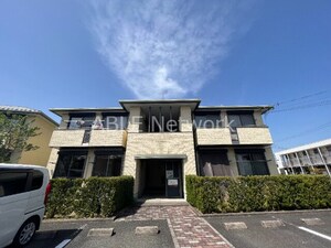 コンフォール川原田D棟外観写真