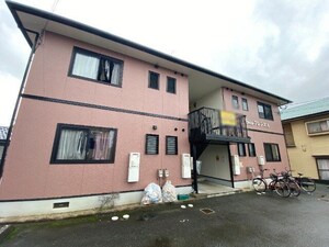 サンフレンズA棟外観写真