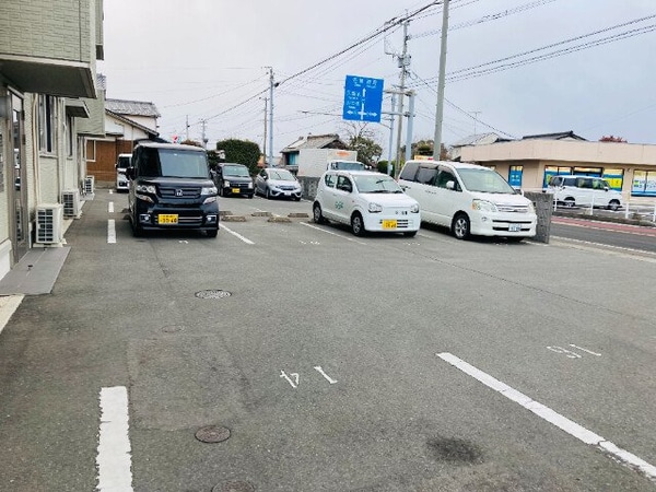 駐車場(駐車場)