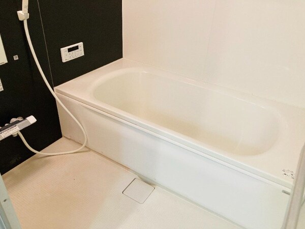 バス／シャワールーム等(※別号室参考写真)
