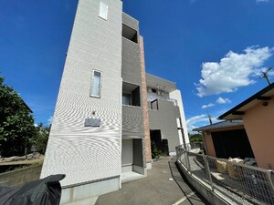 CB鳥栖フェリシア外観写真