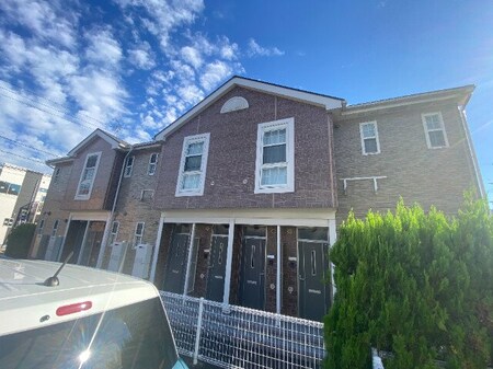 シーダーヒルズⅠ号館外観写真