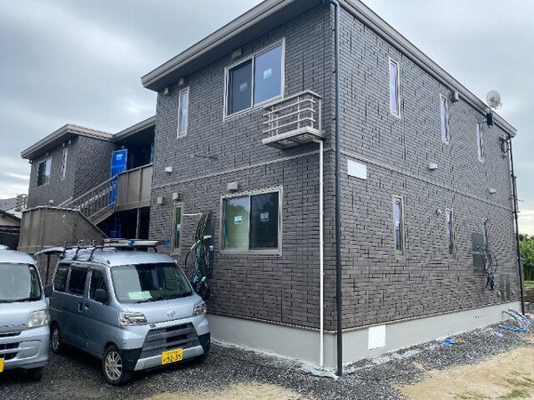 建物外観(建築中)