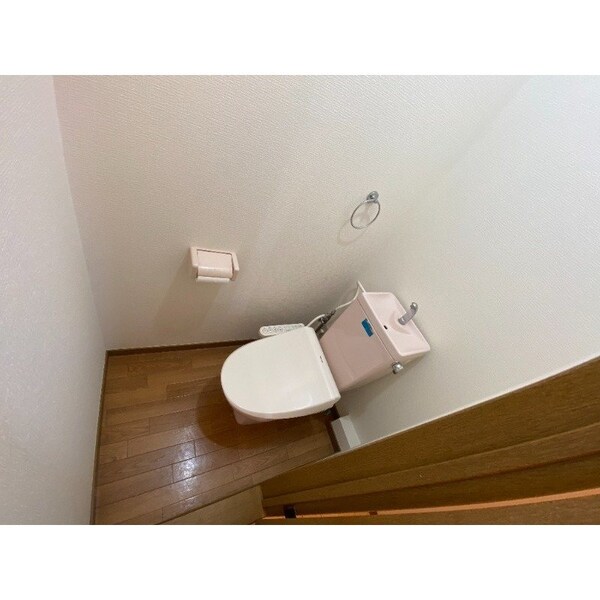 トイレ(※別号室参考写真)