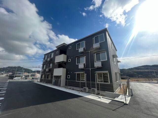 物件外観写真1　(外観)