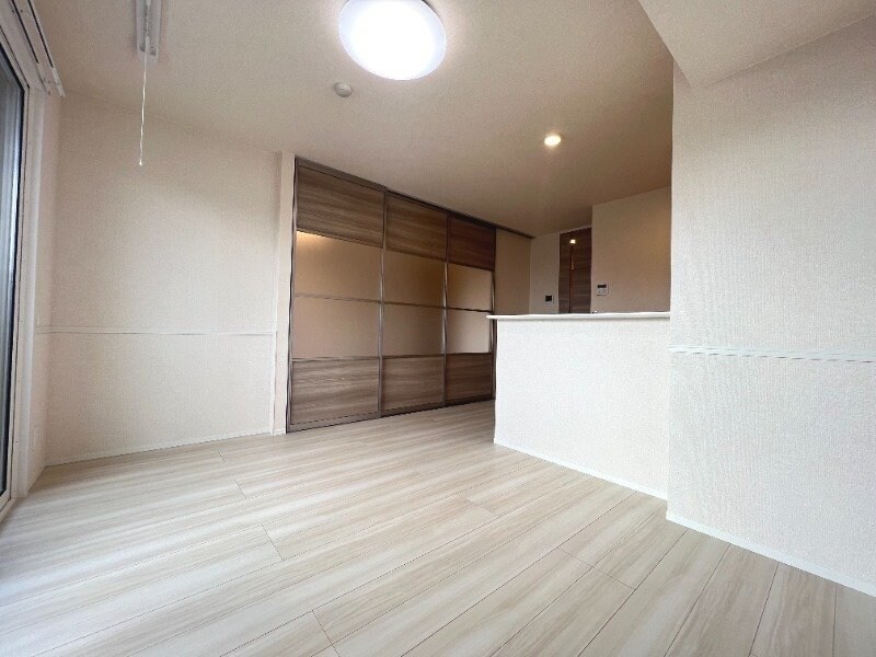 物件内観写真6　(※同タイプ・別号室の画像になります。)