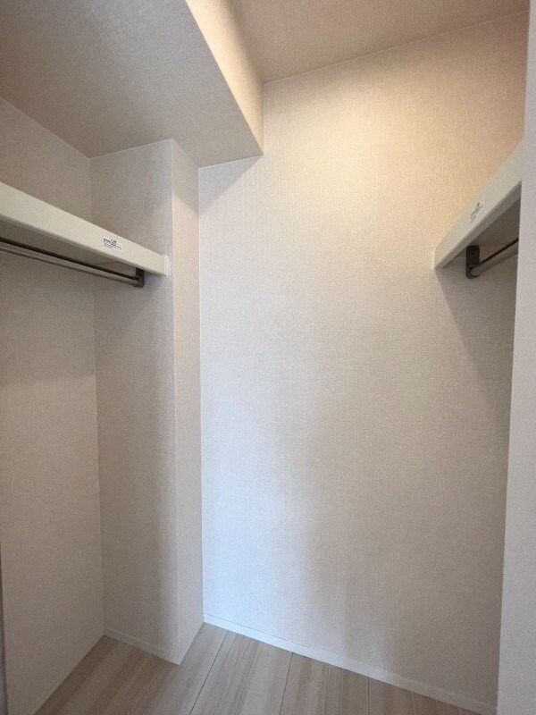 物件内観写真9　(※同タイプ・別号室の画像になります。)