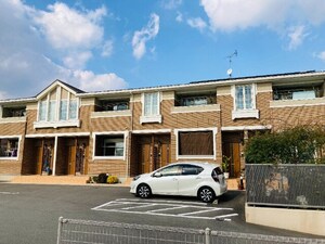 フローラリア外観写真