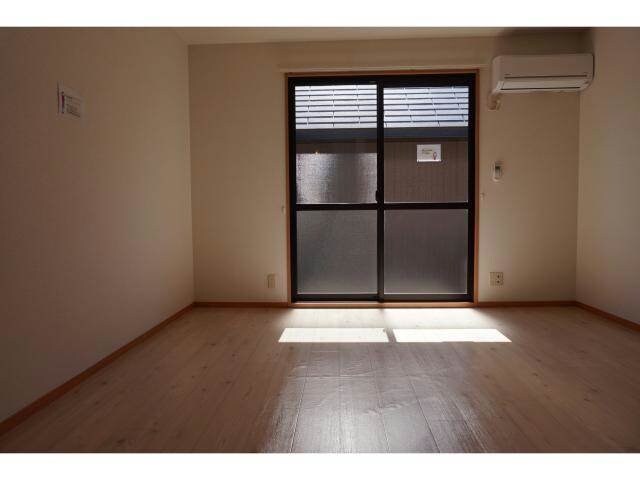 物件内観写真7　(※別号室)