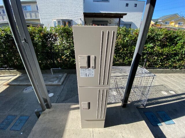 物件外観写真4　(宅配ボックス)