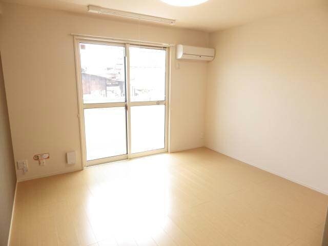 物件内観写真7　(別号室参照)