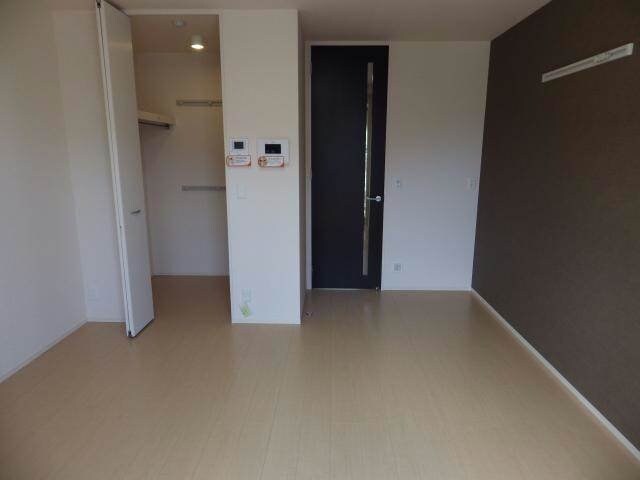 物件内観写真16　(別号室参照)