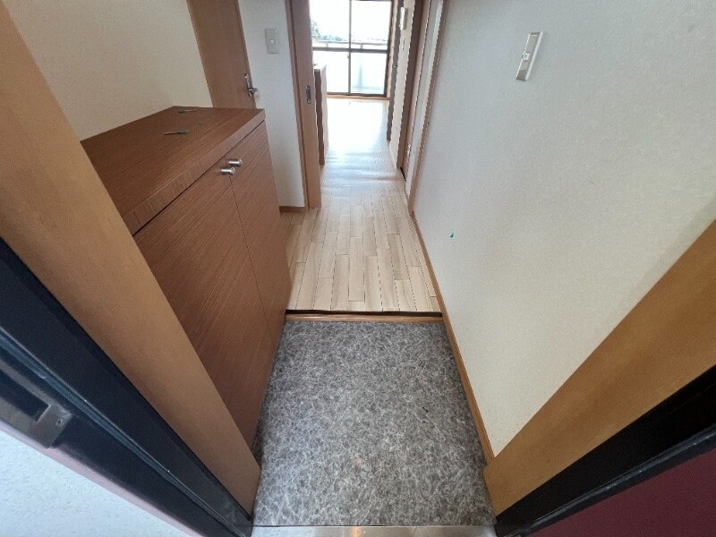 物件内観写真6　(※別号室参考写真)