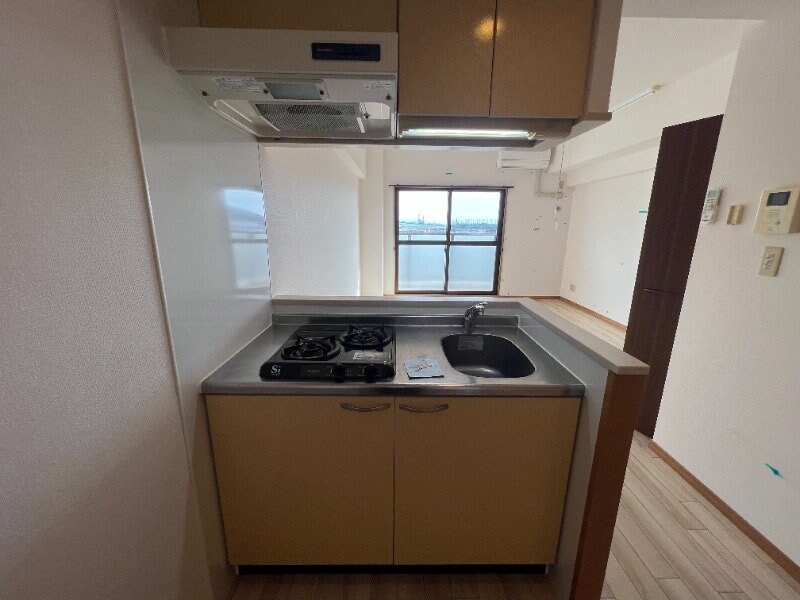 物件内観写真10　(※別号室参考写真)