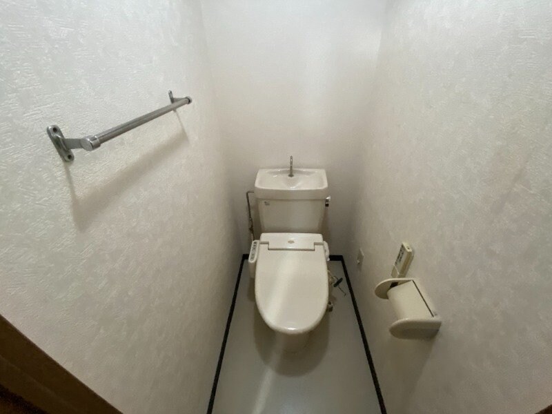 物件内観写真10　(別号室参考写真)