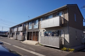 ドエル古賀弐番館外観写真