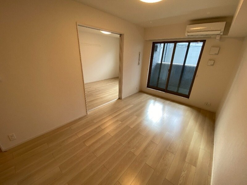 物件内観写真18　(※別号室参考写真)